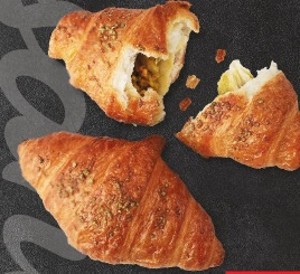 Croissant pistáciový