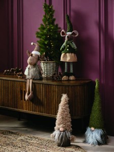 4) Vianočný škriatok LARVIKIT