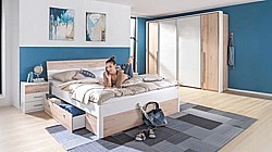 1: Spálňa - posteľ