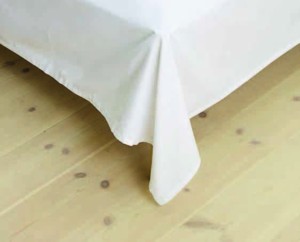 Saténová klasická plachta SANDRA