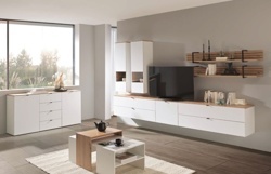 1: Obývacia zostava - široká komoda