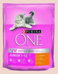 Granule pre mačky Purina One Junior s kuraťom a celozrnnými obilninami