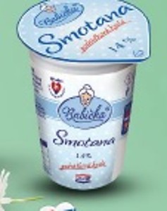 Babička Smotana kyslá v akcii