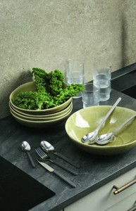 5) Súprava príboru OVE