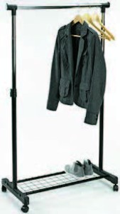 Vešiak na šaty GUDME