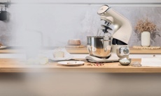 KUCHYNSKÝ ROBOT ETA GRATUS EVO SMART ETA102890025