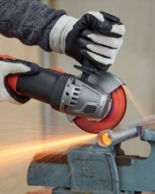 BLACK+DECKER UHLOVÁ BRÚSKA BEG220-QS